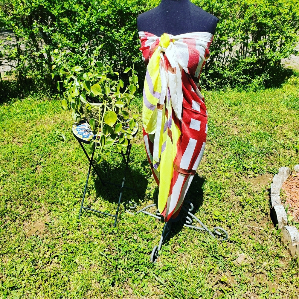 🎊🎊Beach wraps/scarfs🎊